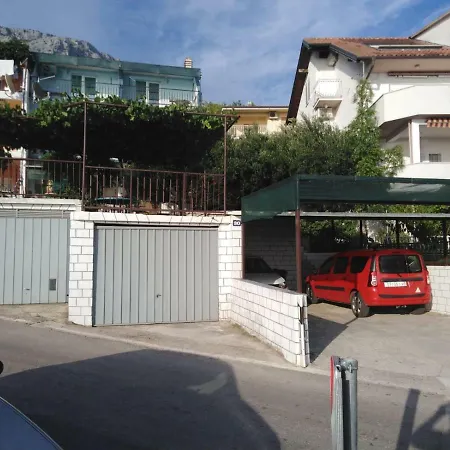 Apartman Rodic Omis Exterior photo